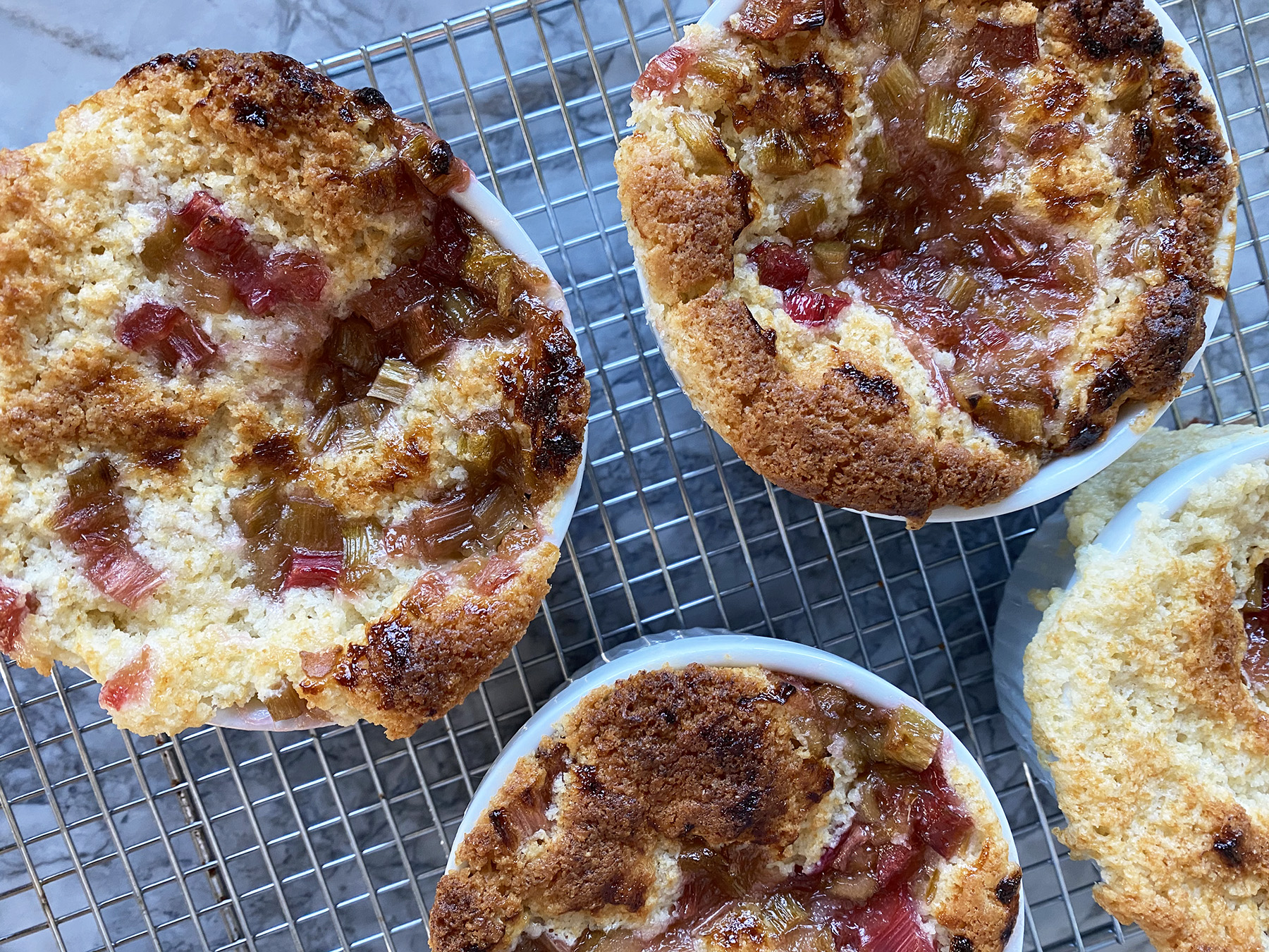 Rhubarb Pudding Cakes