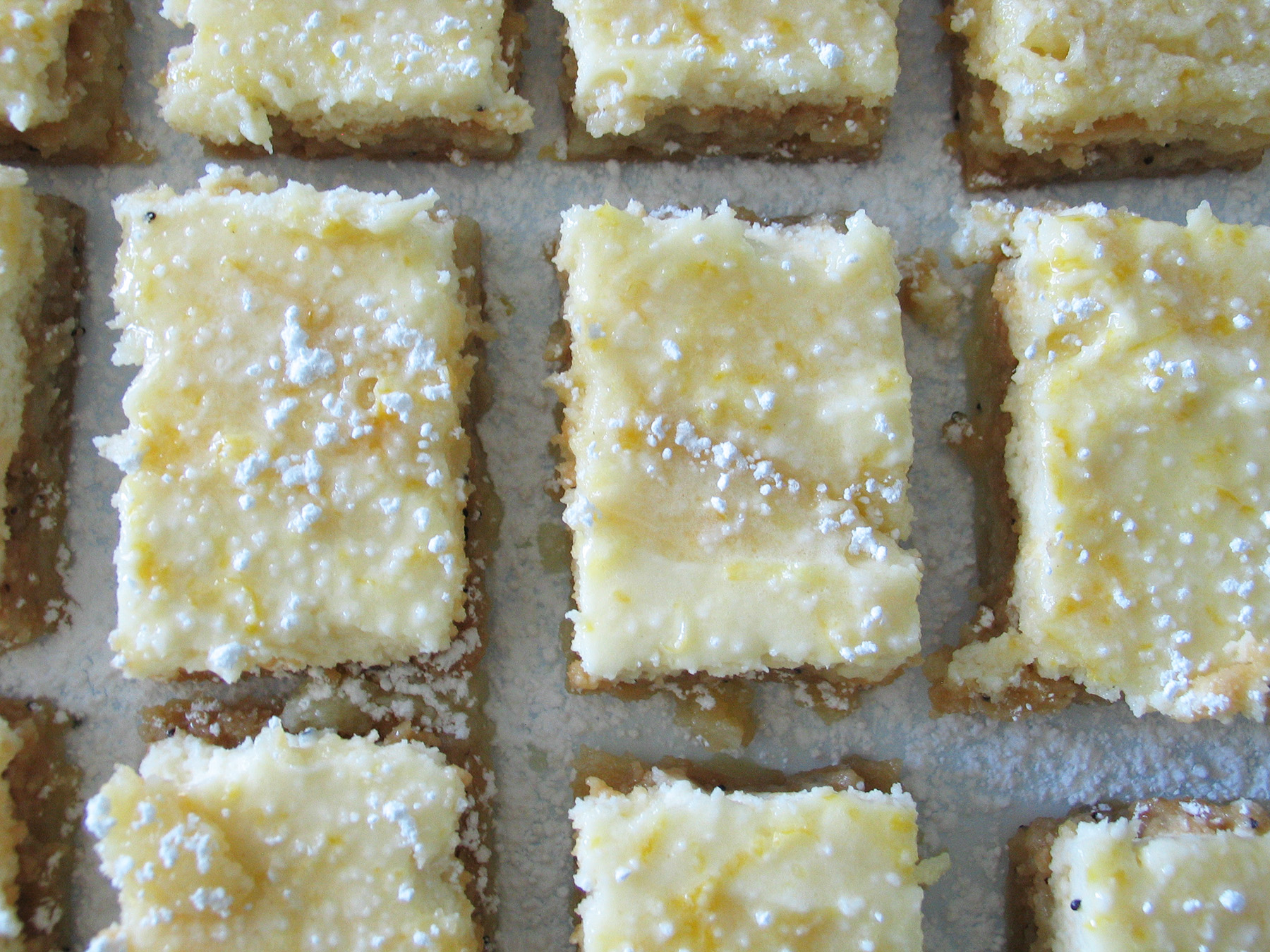 Lemon Cheesecake Squares