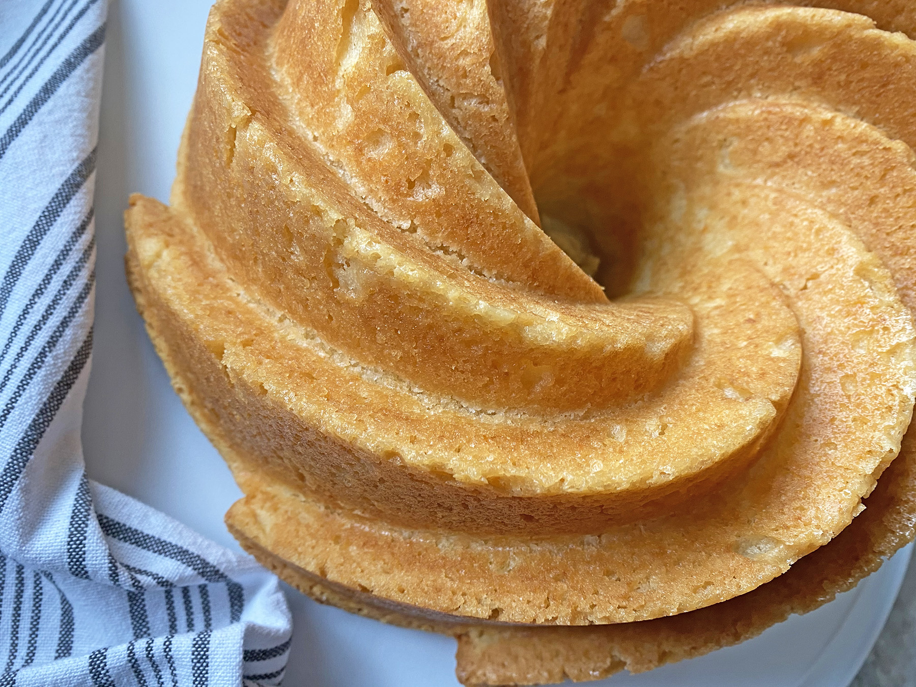 Orange-Ricotta Pound Bundt