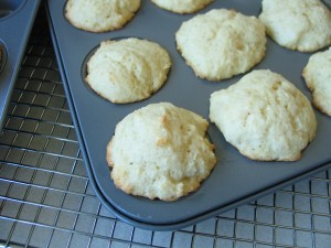 Cinnamon Brown Butter Breakfast Puffs