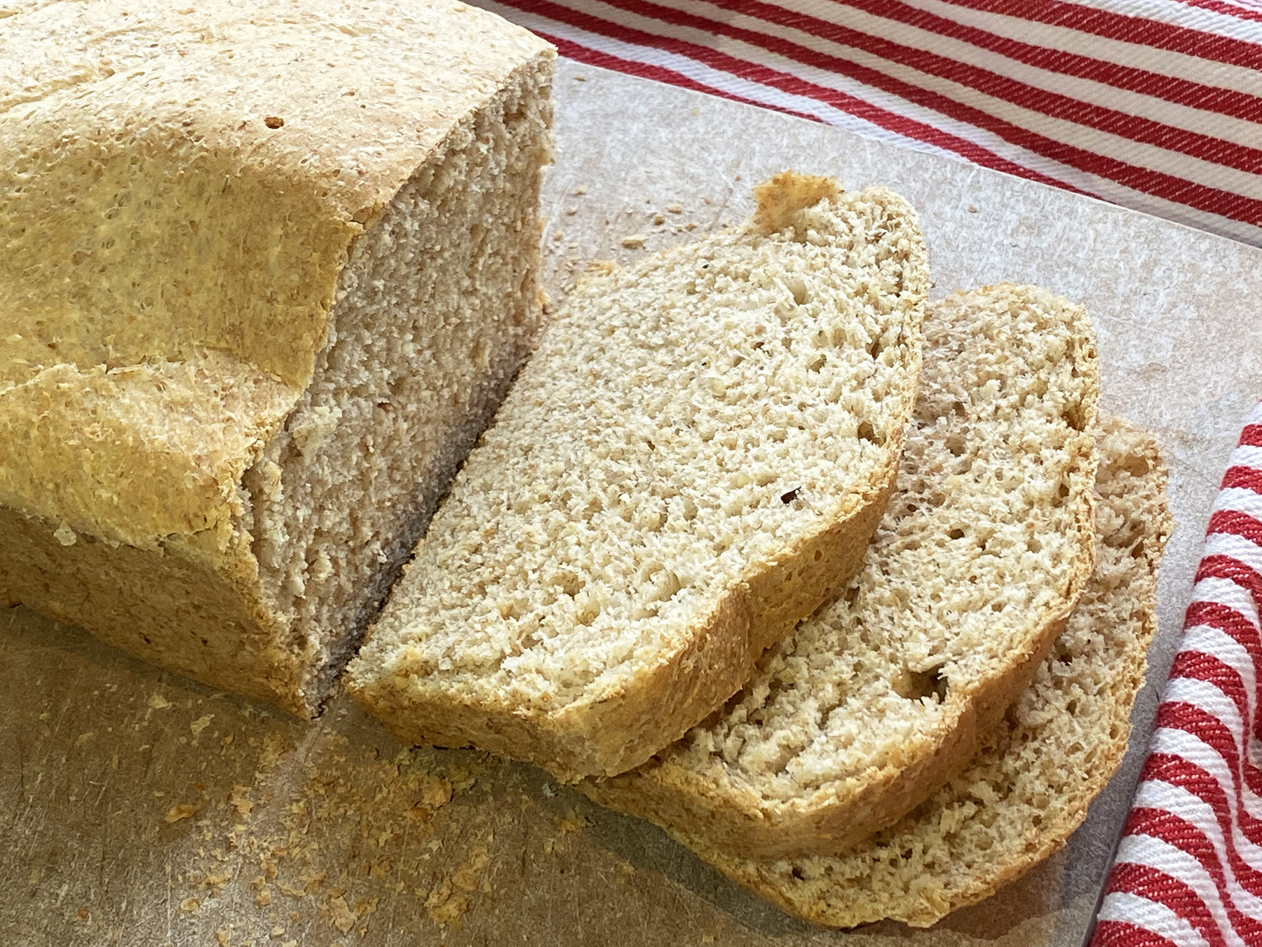 Oat and Wheat Sandwich Bread