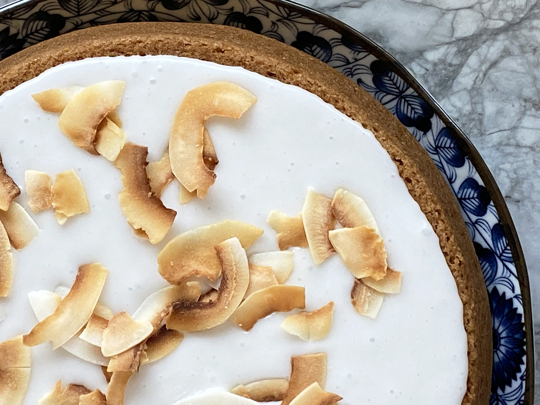 Plush Coconut Cake (9″ round)