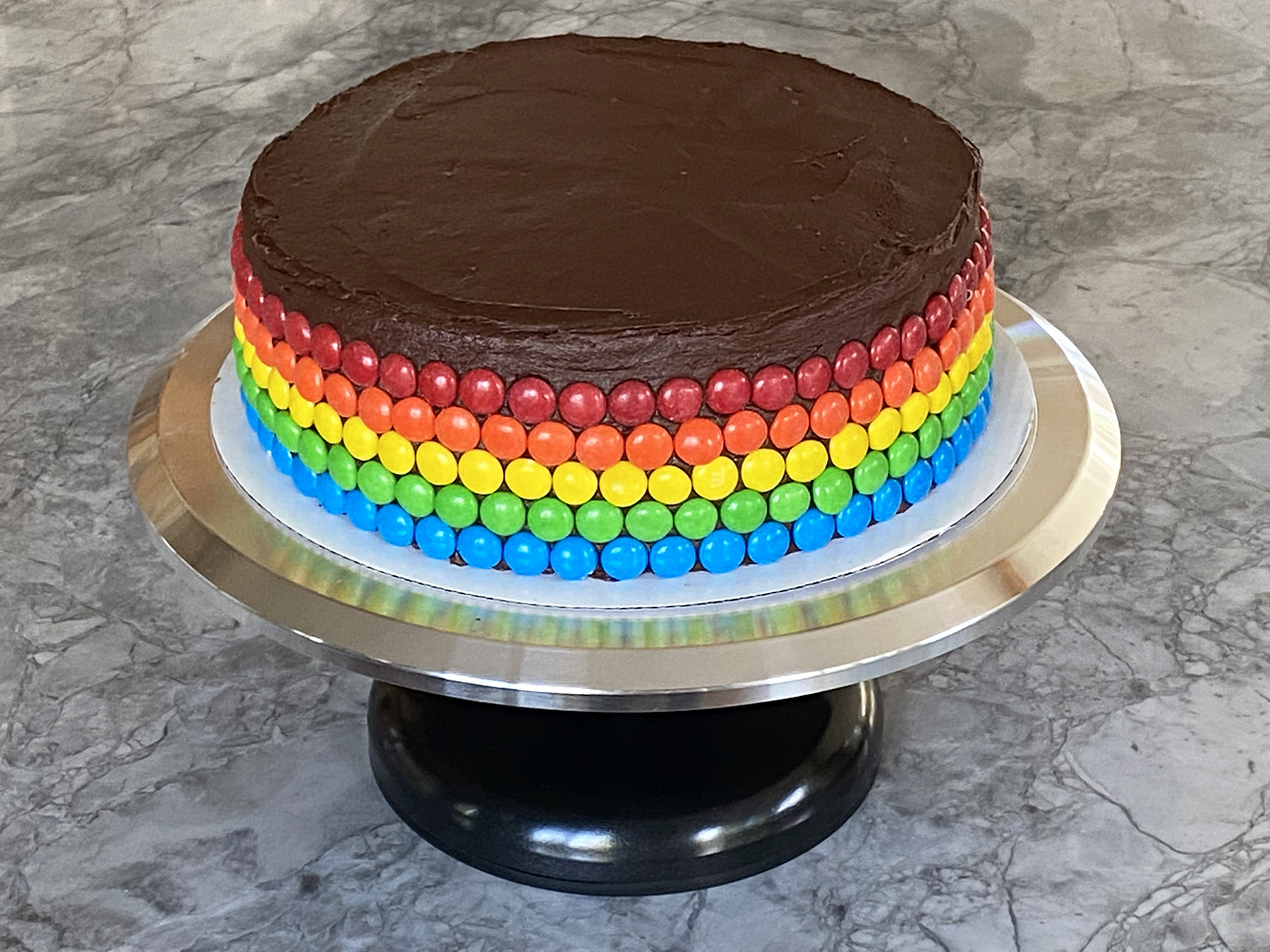 Tess’ Amazing 2-Layer Mayonnaise Chocolate Cake