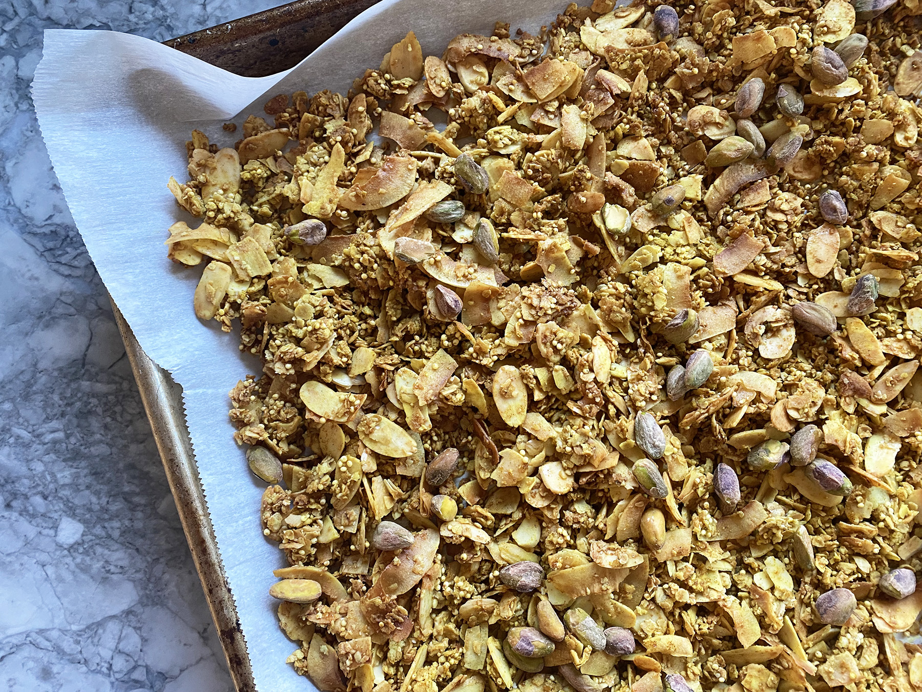 Granola (Coconut and Turmeric)