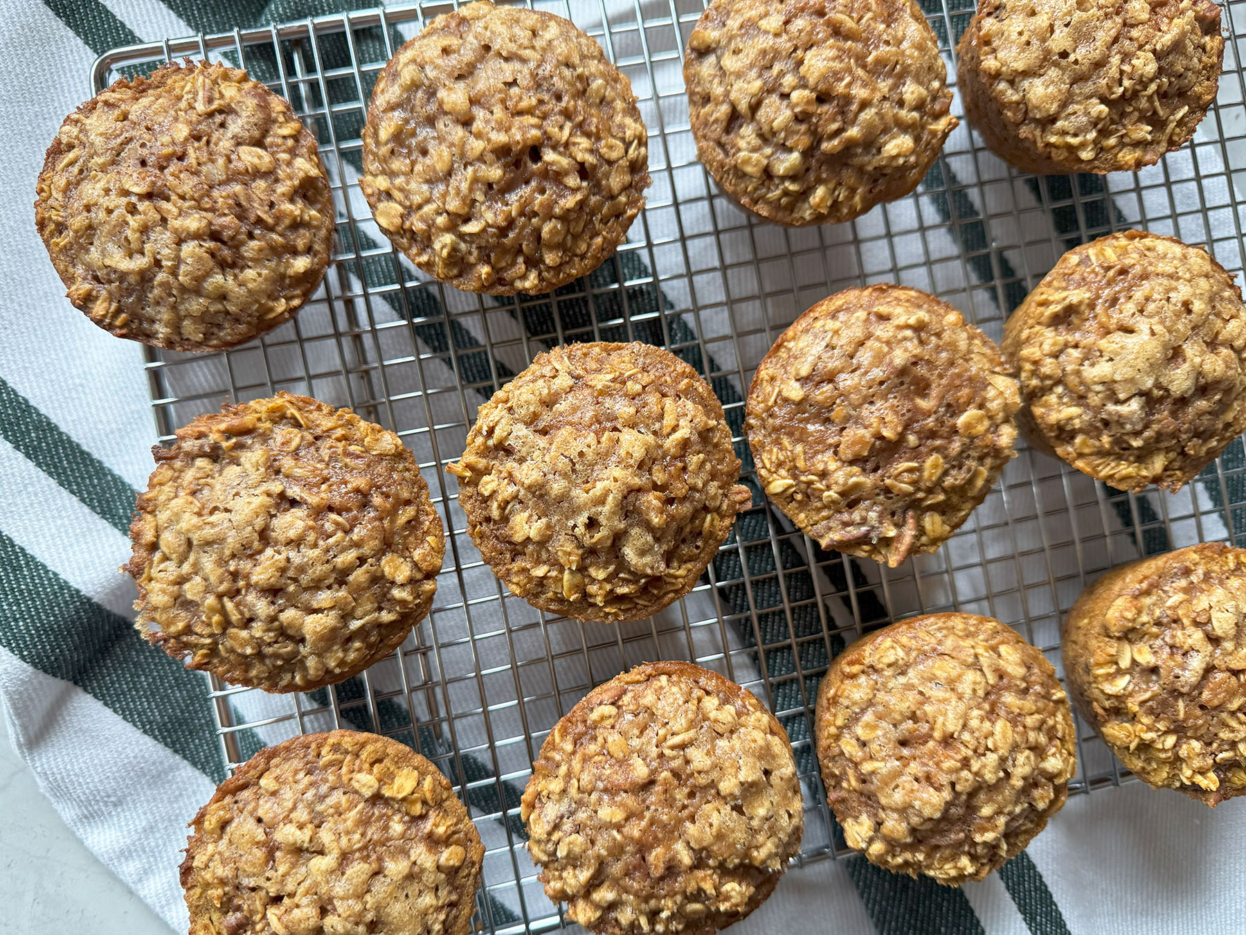 Pumpkin Oatmeal Muffins